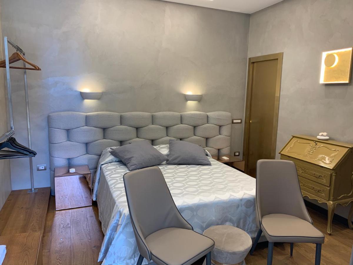 Civico Cinque Home Luxury Apartment Salerno Exterior photo