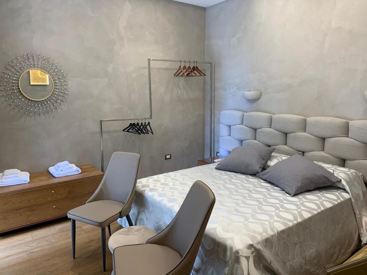 Civico Cinque Home Luxury Apartment Salerno Exterior photo