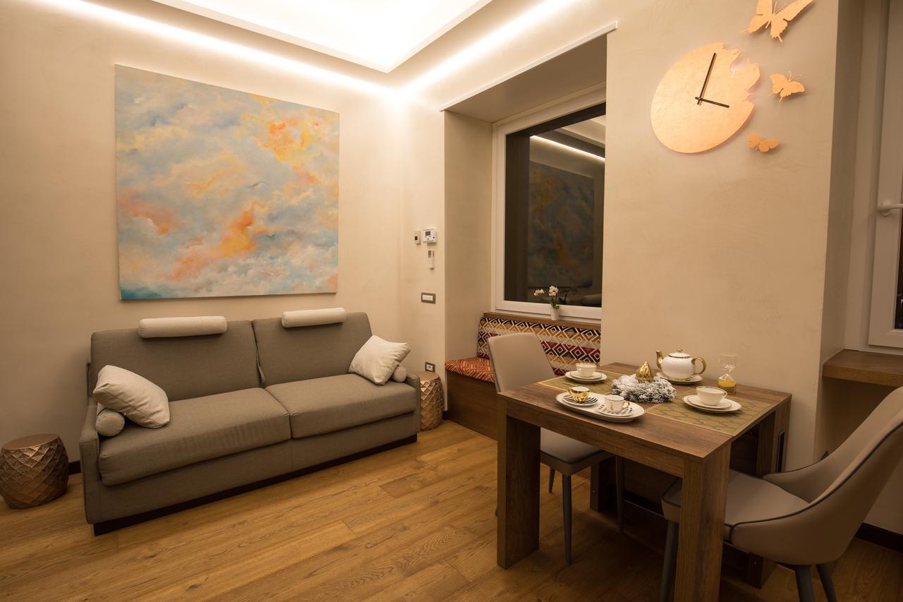 Civico Cinque Home Luxury Apartment Salerno Exterior photo